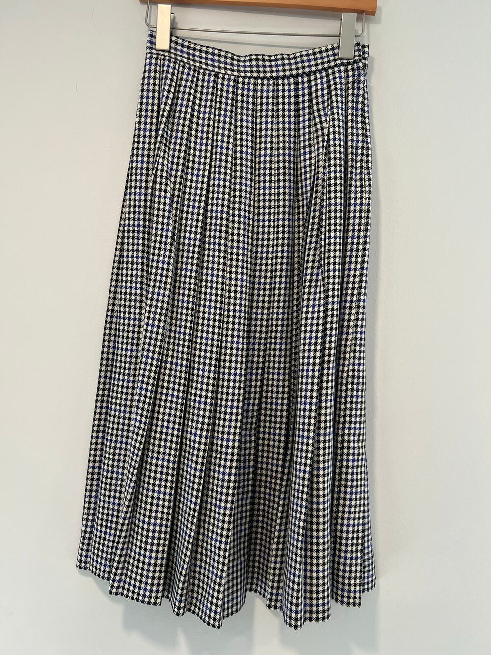 Vintage David Brooks Wool & Rayon Pleated Maxi Skirt Black and Blue Plaid 4 JL